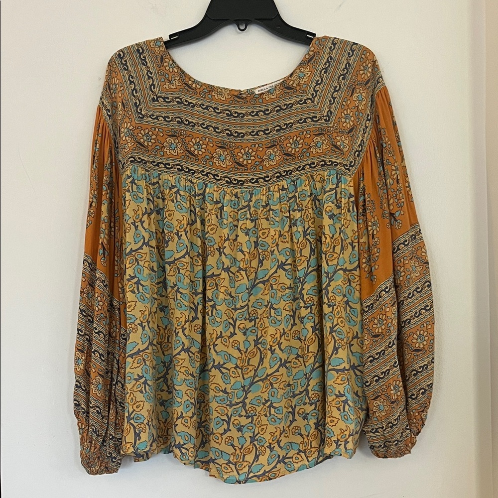 🧡💙✨ Spell Floral Bohemian Blouse – Orange & Blue – Size Medium✨💙🧡